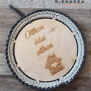 Kiskaska horgolt dekoráció - Modern horgolt Otthon édes otthon tábla